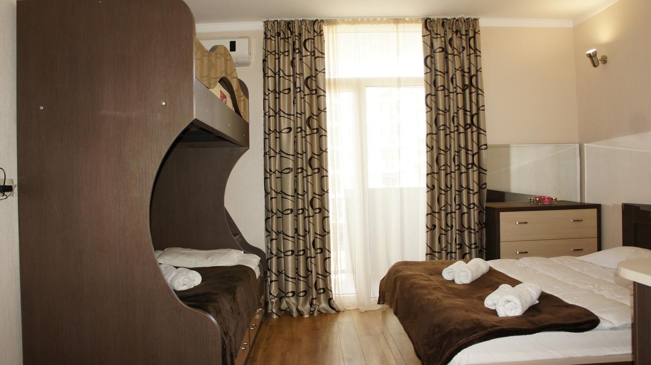 Ferienwohnung Mariam Sea Towers Batumi Exterior foto